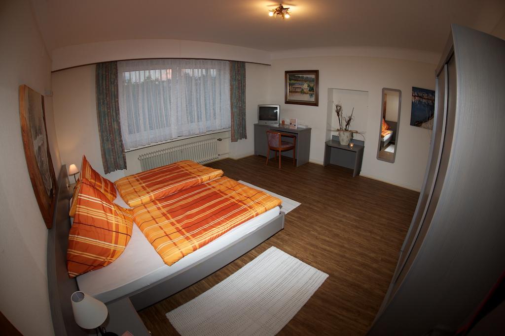 Auberge Du Chateau Stadtbredimus Pokoj fotografie