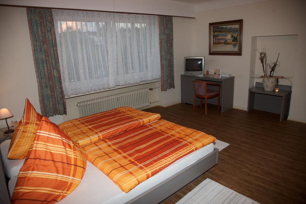 Auberge Du Chateau Stadtbredimus Pokoj fotografie